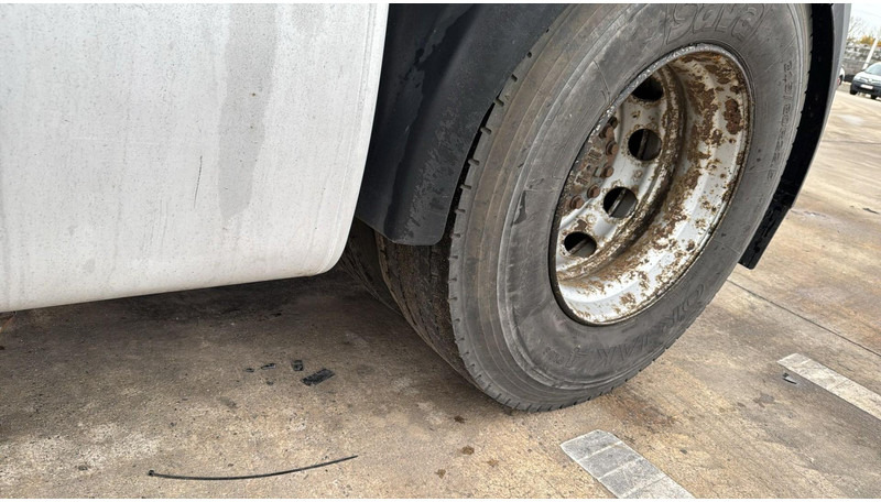 Tractor unit DAF CF 85.410 (BOITE MANUELLE / MANUAL GEARBOX): picture 8