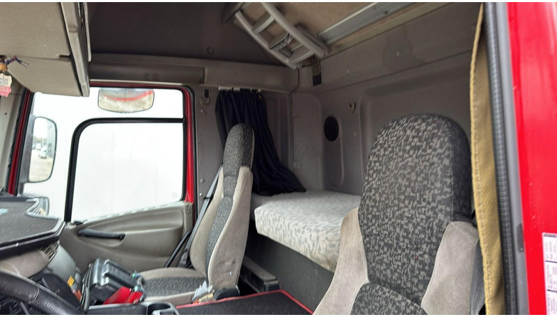 Tractor unit DAF CF 85.410 (BOITE MANUELLE / MANUAL GEARBOX): picture 11