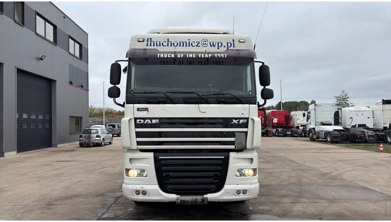DAF XF 105.460 (BOITE MANUELLE / MANUAL GEARBOX) - Tractor unit: picture 2 DAF XF 105.460 (BOITE MANUELLE / MANUAL GEARBOX) - Tractor unit: picture 2