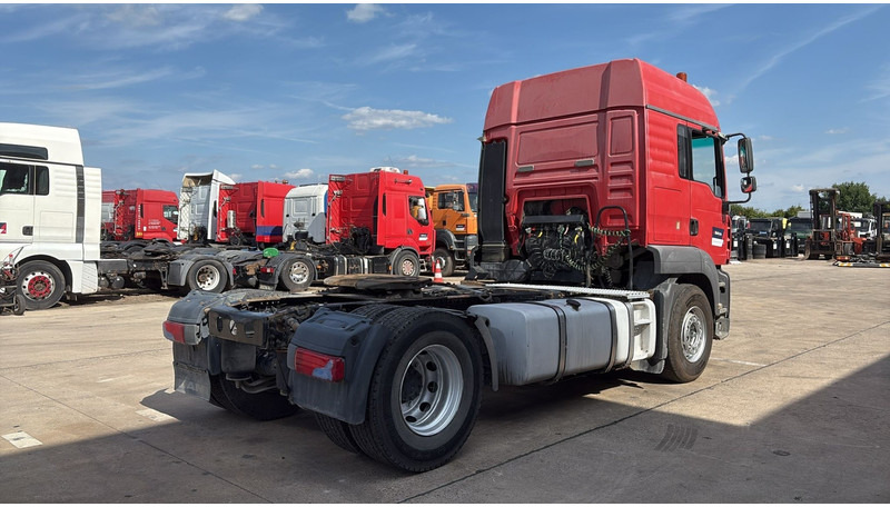 MAN TGA 18.390 (BOITE MANUELLE / MANUAL GEARBOX / PTO / POMPE HYDRAULIQUE) - Tractor unit: picture 5 MAN TGA 18.390 (BOITE MANUELLE / MANUAL GEARBOX / PTO / POMPE HYDRAULIQUE) - Tractor unit: picture 5