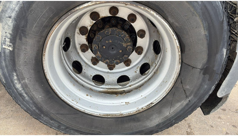 Tractor unit MAN TGA 18.430 (PTO / POMPE HYDRAULIQUE / MANUAL GEARBOX / BOITE MANUELLE / HYDRAULIC PUMP): picture 14