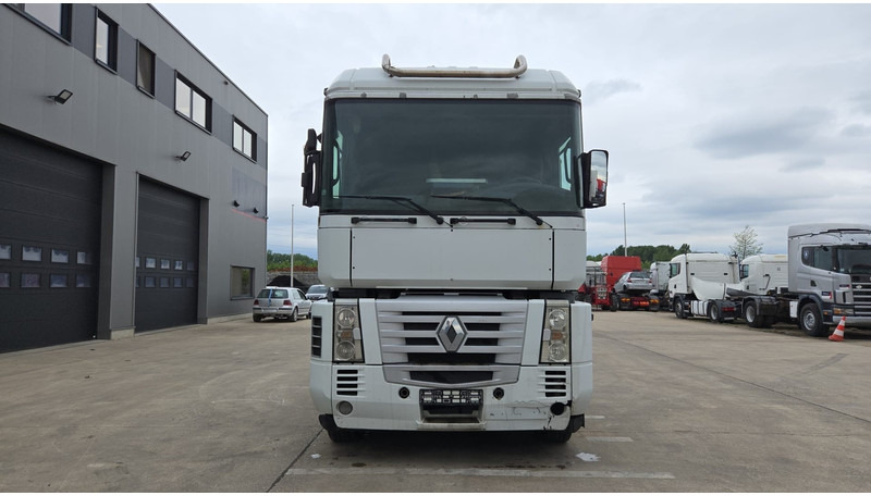 Renault AE 440 Magnum E-tech (EURO 3 / AIRCO / RETARDER) - Tractor unit: picture 2 Renault AE 440 Magnum E-tech (EURO 3 / AIRCO / RETARDER) - Tractor unit: picture 2