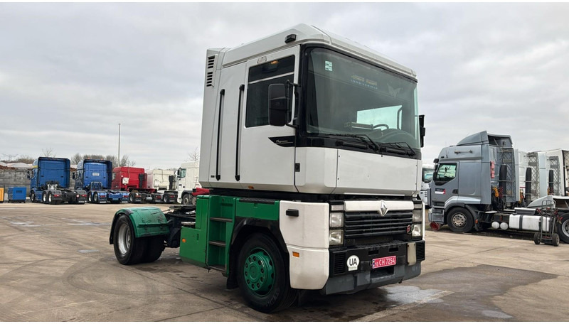 Renault Magnum 470 (POMPE MANUELLE / MANUAL PUMP / BOITE MANUELLE / MANUAL GEARBOX) - Tractor unit: picture 3 Renault Magnum 470 (POMPE MANUELLE / MANUAL PUMP / BOITE MANUELLE / MANUAL GEARBOX) - Tractor unit: picture 3