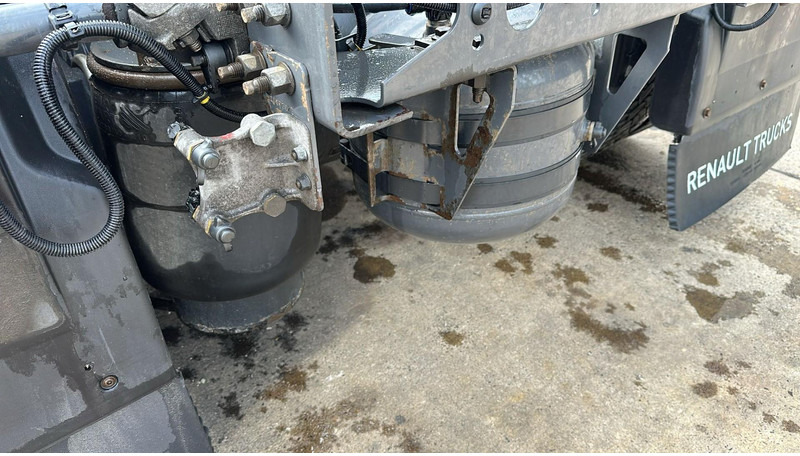 Tractor unit Renault T 460 (EURO 6 / BONNE ETAT / AIRCO / PROPRE): picture 10