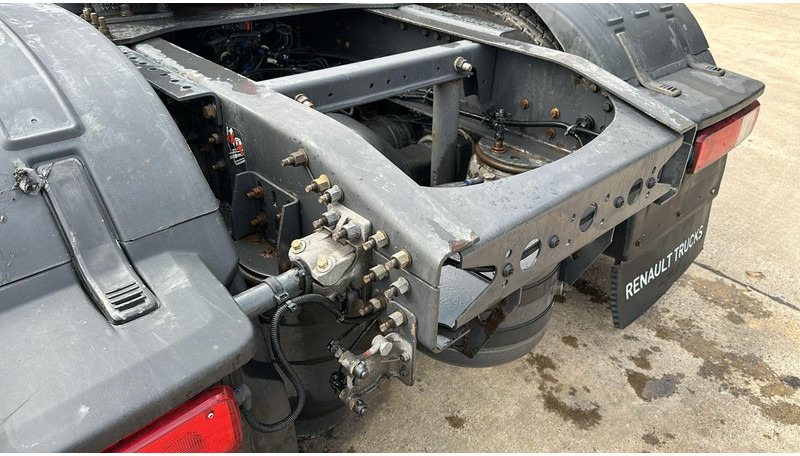 Tractor unit Renault T 460 (EURO 6 / BONNE ETAT / AIRCO / PROPRE): picture 13