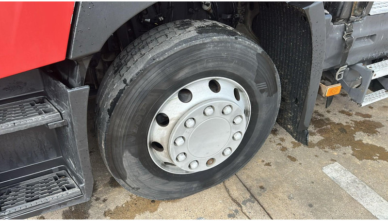 Tractor unit Renault T 460 (EURO 6 / BONNE ETAT / AIRCO / PROPRE): picture 11