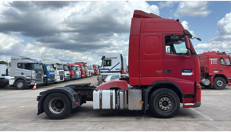 Volvo FH 440 (MANUAL GEARBOX / EURO 5 / BOITE MANUELLE) - Tractor unit: picture 4 Volvo FH 440 (MANUAL GEARBOX / EURO 5 / BOITE MANUELLE) - Tractor unit: picture 4