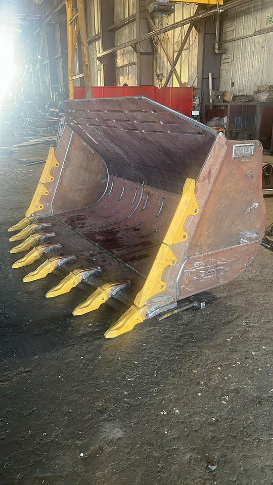 CAT 950 Heavy Duty Bucket - Loader bucket for Wheel excavator: picture 1 CAT 950 Heavy Duty Bucket - Loader bucket for Wheel excavator: picture 1