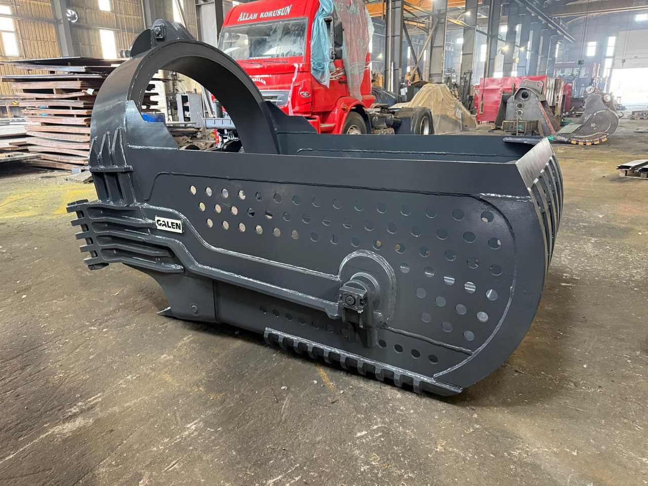 GALEN 2m3 Dragline Bucket - Dragline: picture 2 GALEN 2m3 Dragline Bucket - Dragline: picture 2