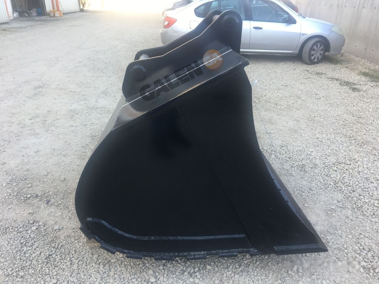 Galen L1400 K160 OQ65 Reversible Edge - Excavator bucket: picture 5 Galen L1400 K160 OQ65 Reversible Edge - Excavator bucket: picture 5