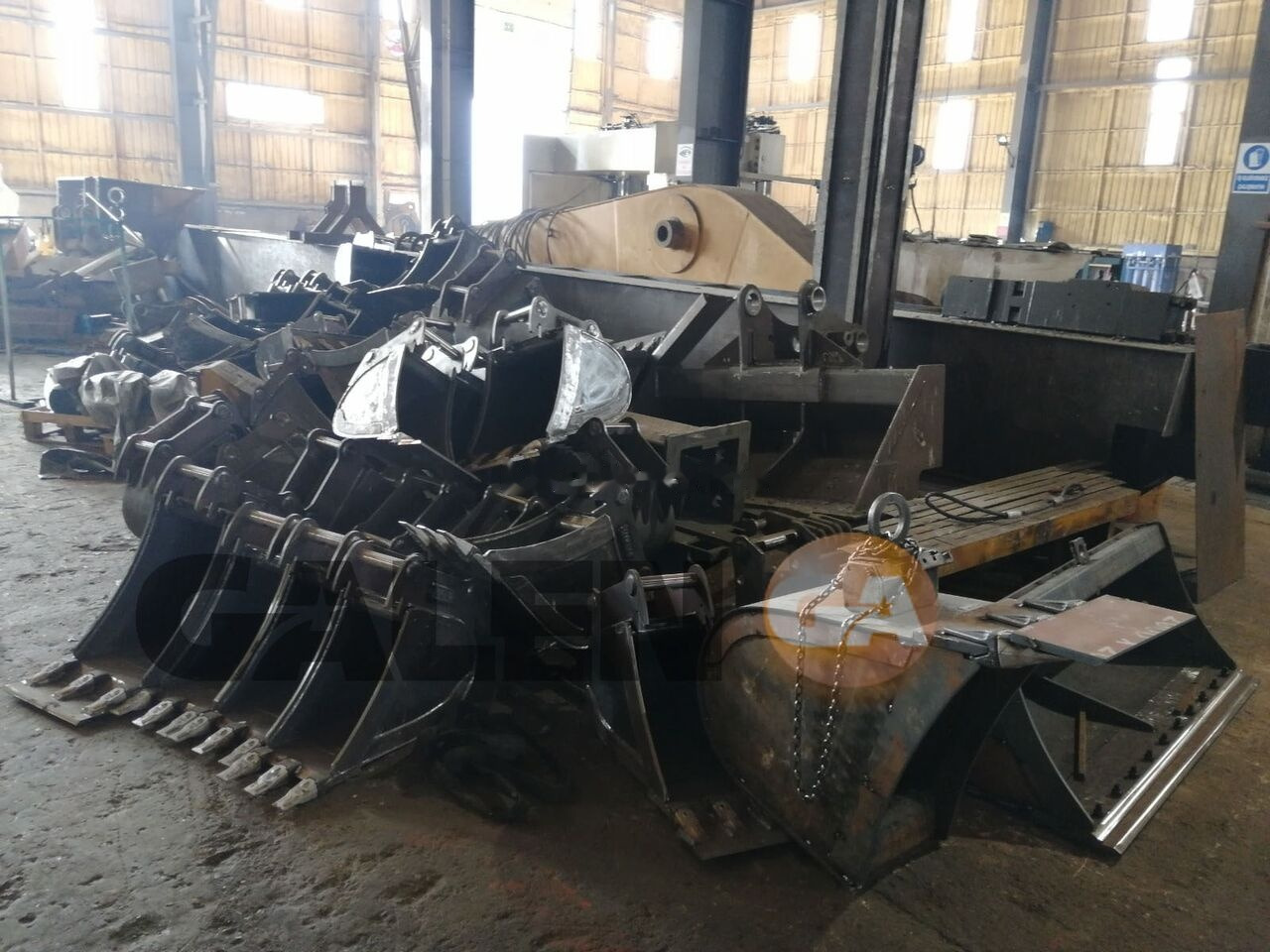 Galen L1400 K160 OQ65 Reversible Edge - Excavator bucket: picture 1 Galen L1400 K160 OQ65 Reversible Edge - Excavator bucket: picture 1