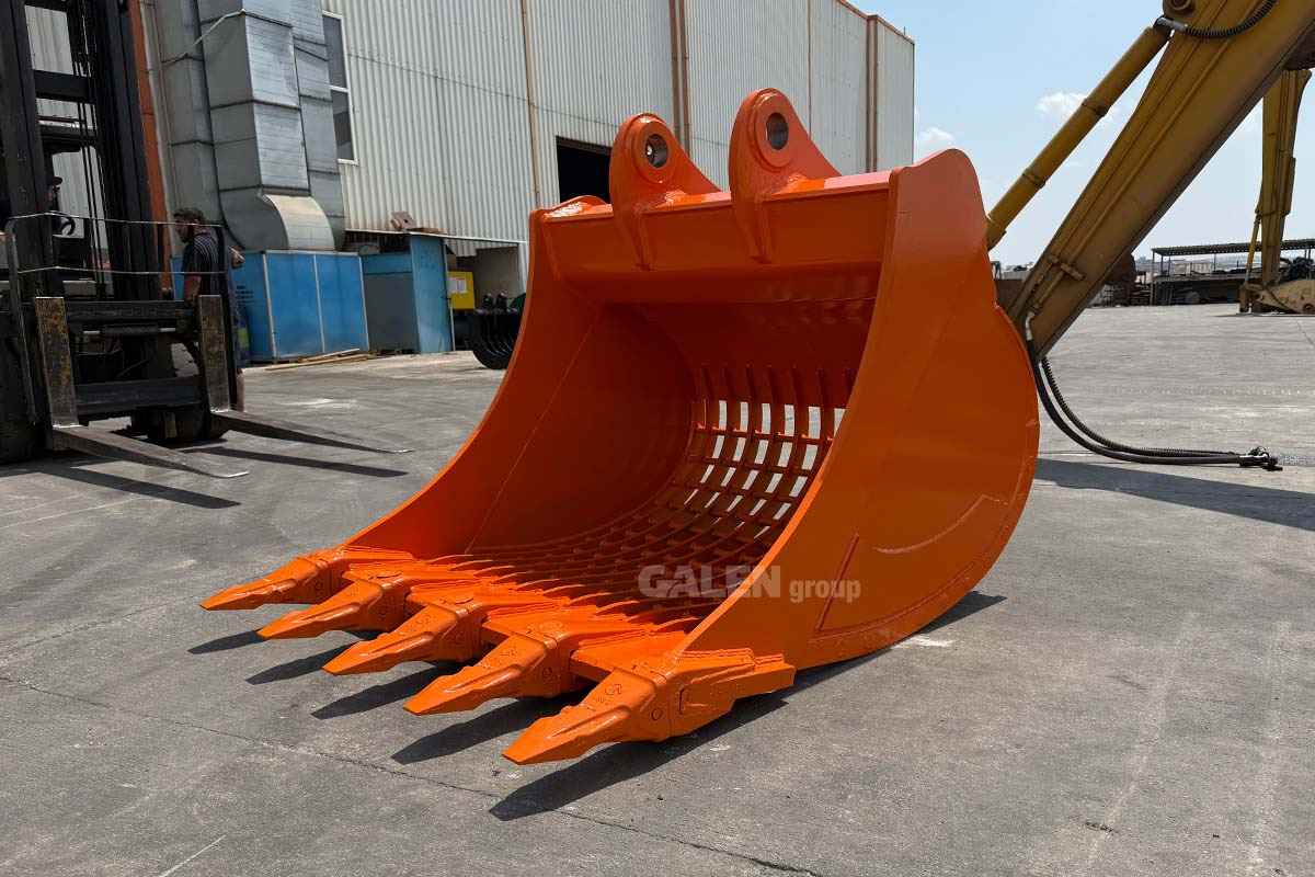 HITACHI ZX350 Screen Bucket - Sorting bucket for Construction machinery: picture 4 HITACHI ZX350 Screen Bucket - Sorting bucket for Construction machinery: picture 4