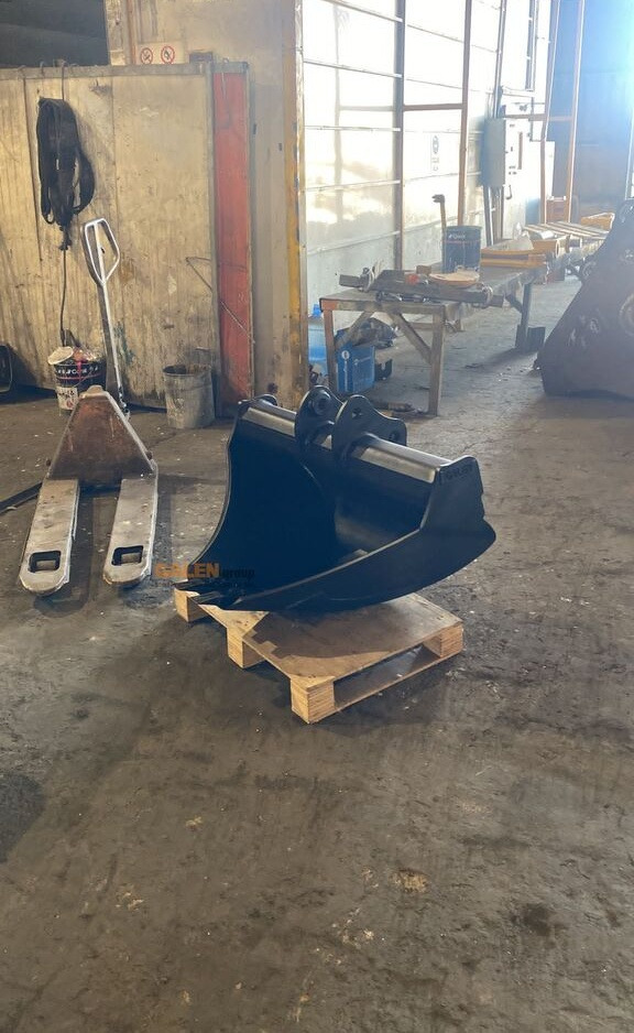 Sany SY35 - Excavator bucket: picture 1 Sany SY35 - Excavator bucket: picture 1