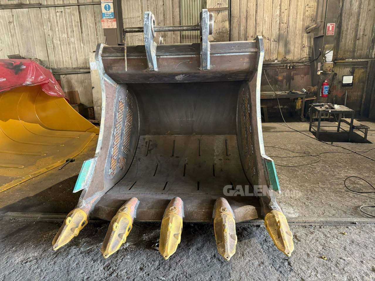 Excavator bucket for Crawler excavator Volvo EC950 Extreme Heavy duty Bucket: picture 6 Excavator bucket for Crawler excavator Volvo EC950 Extreme Heavy duty Bucket: picture 6