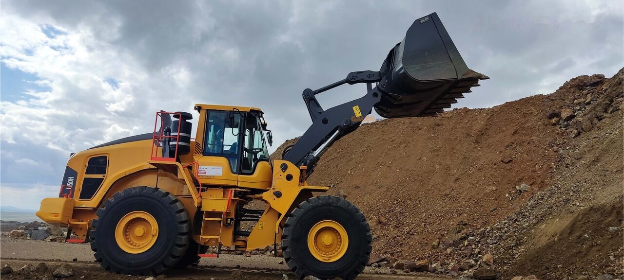 Volvo L150 Rock Bucket - Loader bucket: picture 5 Volvo L150 Rock Bucket - Loader bucket: picture 5