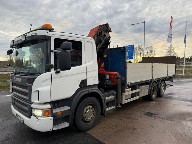 Scania P310 - Dropside/ Flatbed truck, Crane truck: picture 1 Scania P310 - Dropside/ Flatbed truck, Crane truck: picture 1