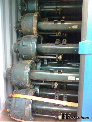 16 ton - Axle and parts for Trailer: picture 1 16 ton - Axle and parts for Trailer: picture 1