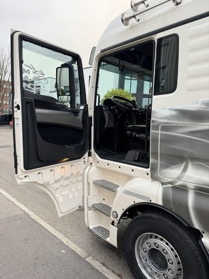 Container transporter/ Swap body truck MAN TGX 26.500 XLX Lenkachse BDF 7,15-7,45 u-LBW 2t: picture 13