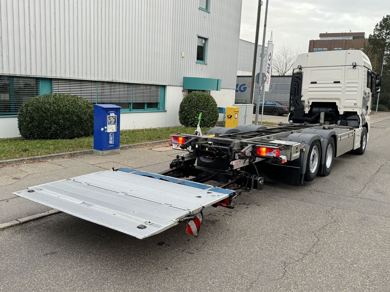 Container transporter/ Swap body truck MAN TGX 26.500 XLX Lenkachse BDF 7,15-7,45 u-LBW 2t: picture 11