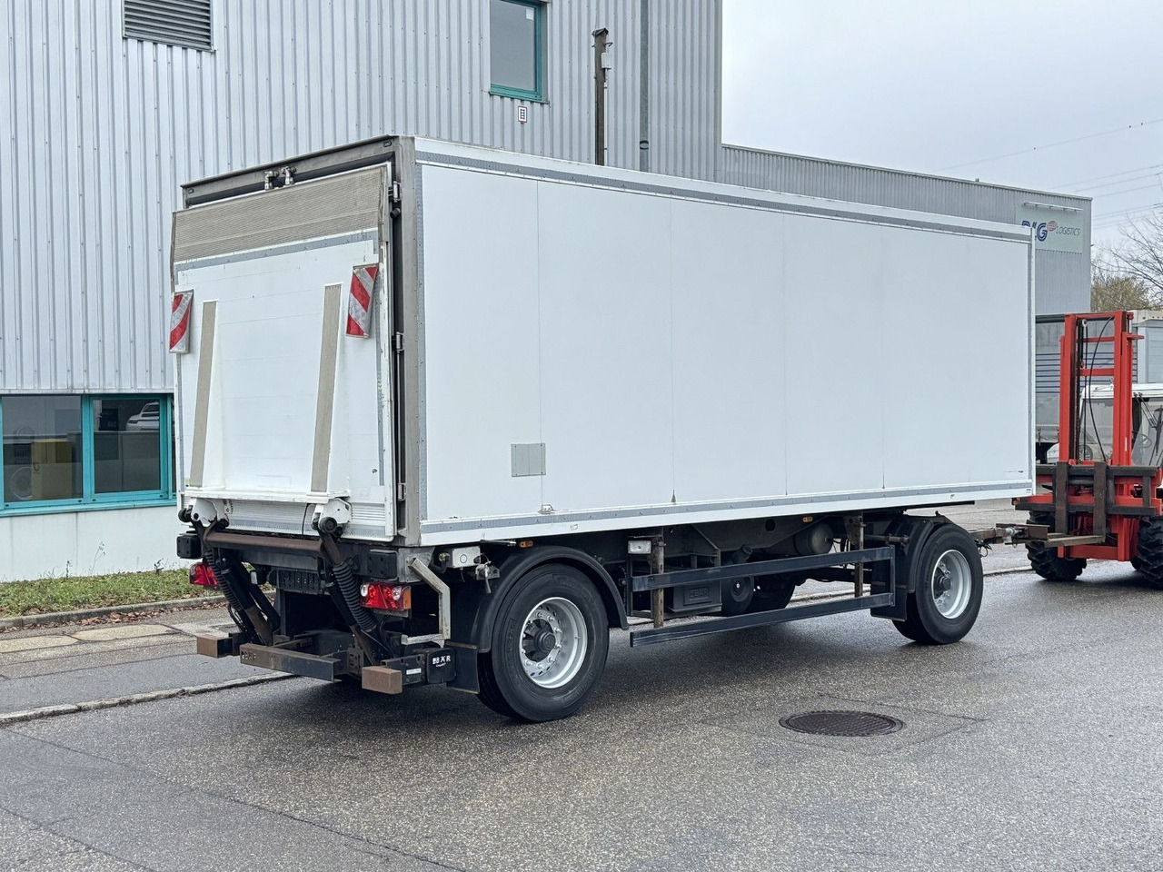 ROHR RAK/18 TK Tiefkühl MAXIMA 1000 Türen LBW 2t BPW - Refrigerator trailer: picture 5 ROHR RAK/18 TK Tiefkühl MAXIMA 1000 Türen LBW 2t BPW - Refrigerator trailer: picture 5