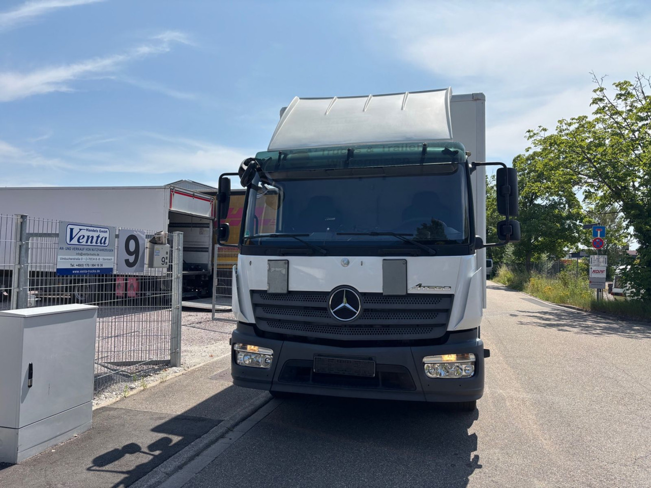 Mercedes-Benz Atego III 1227L, Euro-6 Klima, LBW - Box truck: picture 2 Mercedes-Benz Atego III 1227L, Euro-6 Klima, LBW - Box truck: picture 2
