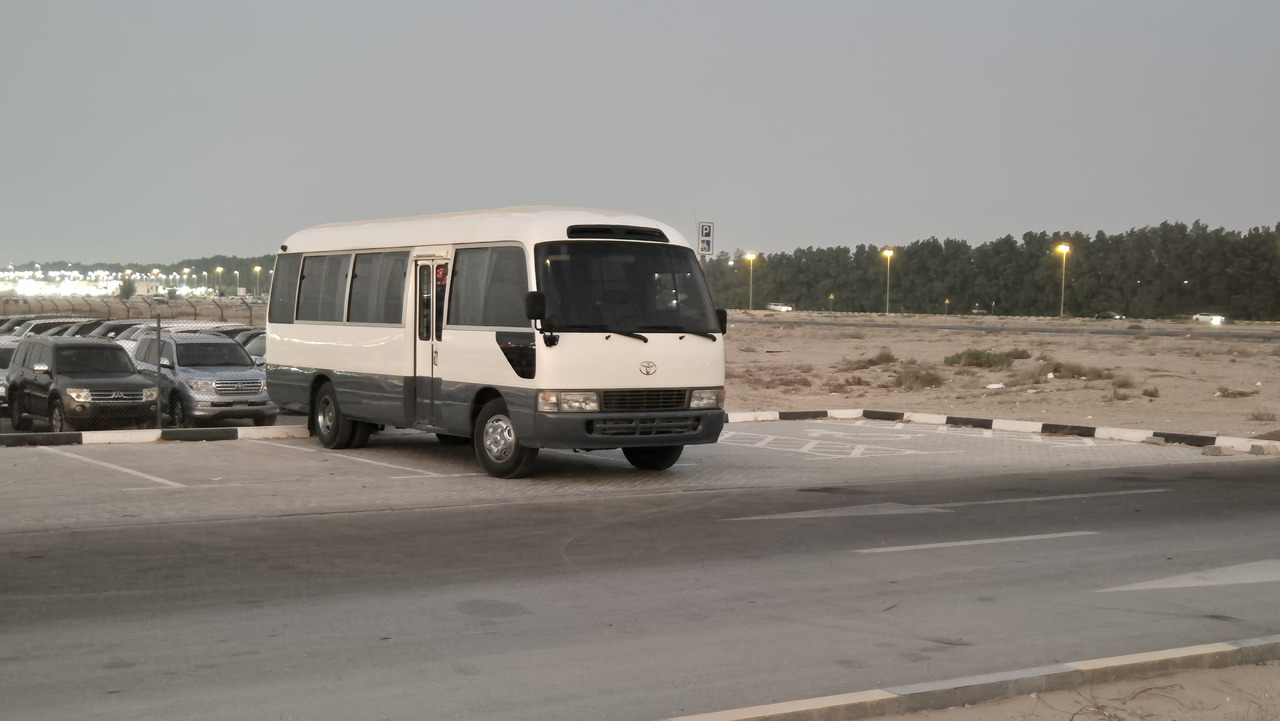 Toyota Coaster ... Nos bus -Originaires TOYOTA ...pas Chinois... T04 - Minibus, Passenger van: picture 1 Toyota Coaster ... Nos bus -Originaires TOYOTA ...pas Chinois... T04 - Minibus, Passenger van: picture 1