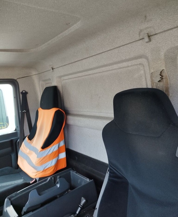Cab for Truck MAN TGL   MAN Man TGL: picture 8