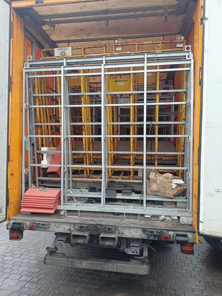 Scania R450 Transport okien - Curtainsider truck: picture 3 Scania R450 Transport okien - Curtainsider truck: picture 3