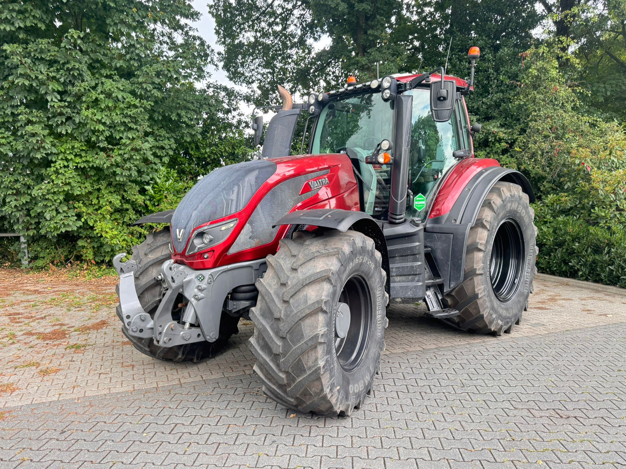 Valtra T234 Direct - Farm tractor: picture 1 Valtra T234 Direct - Farm tractor: picture 1