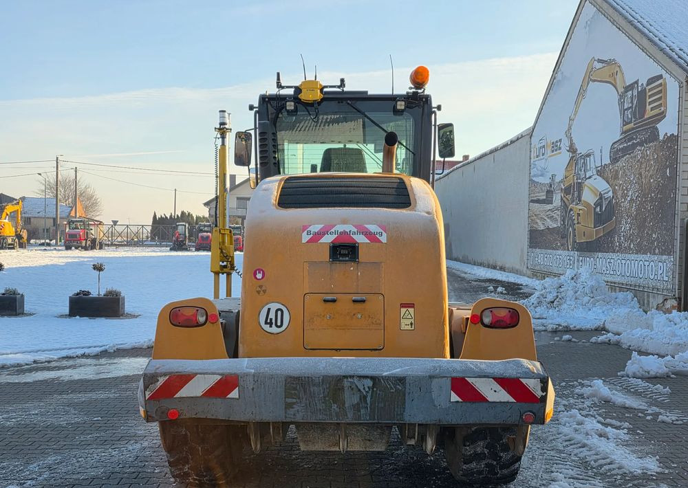 New Holland 836C AWD, 6X6, 2016 ROK, SYSTEM NIWELACJI TRIMBLE 3D - Roller: picture 4 New Holland 836C AWD, 6X6, 2016 ROK, SYSTEM NIWELACJI TRIMBLE 3D - Roller: picture 4