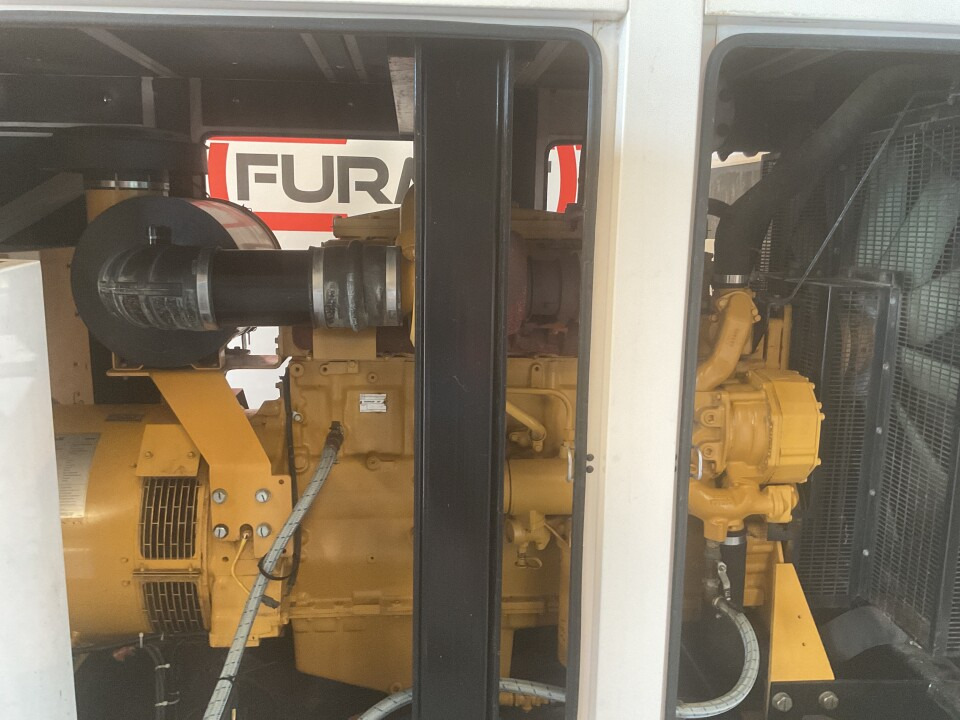 Caterpillar 3406, 350KVA generatorset. Low hours - Generator set: picture 4 Caterpillar 3406, 350KVA generatorset. Low hours - Generator set: picture 4