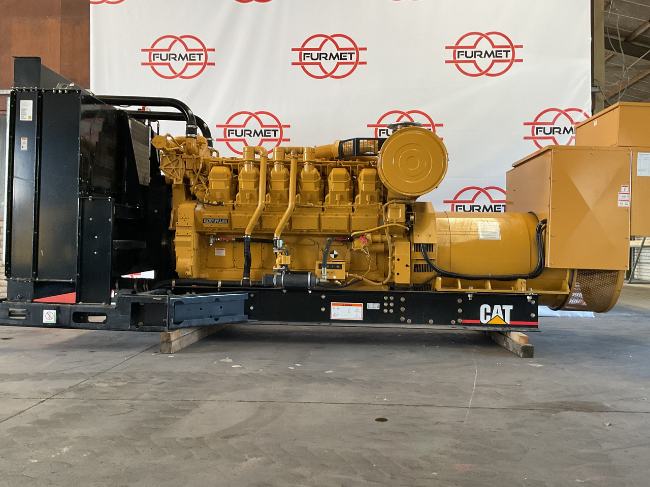 Caterpillar 3512HD, 1275KVA Generatorset. Like brand new. Low standby hours. - Generator set: picture 2 Caterpillar 3512HD, 1275KVA Generatorset. Like brand new. Low standby hours. - Generator set: picture 2