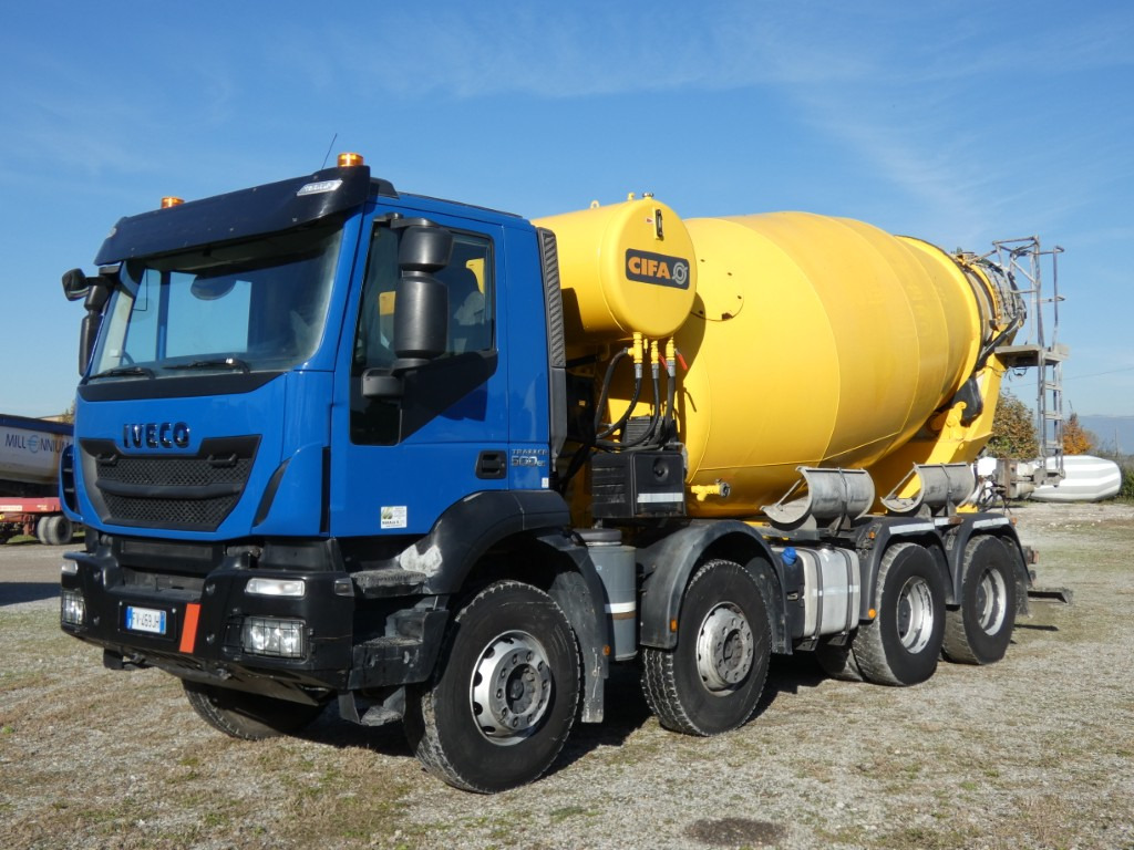 IVECO TRAKKER 500 CIFA RY1300 - Concrete mixer truck: picture 1 IVECO TRAKKER 500 CIFA RY1300 - Concrete mixer truck: picture 1