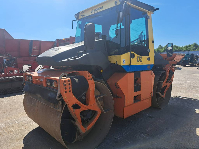 Bomag BW174 AP-4 AM - Roller: picture 1 Bomag BW174 AP-4 AM - Roller: picture 1