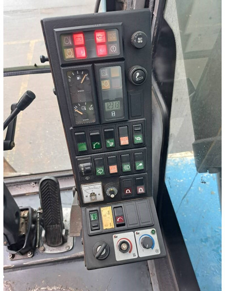 Waste/ Industry handler for transportation of garbage Fuchs MHL350C + generator: picture 16 Waste/ Industry handler for transportation of garbage Fuchs MHL350C + generator: picture 16