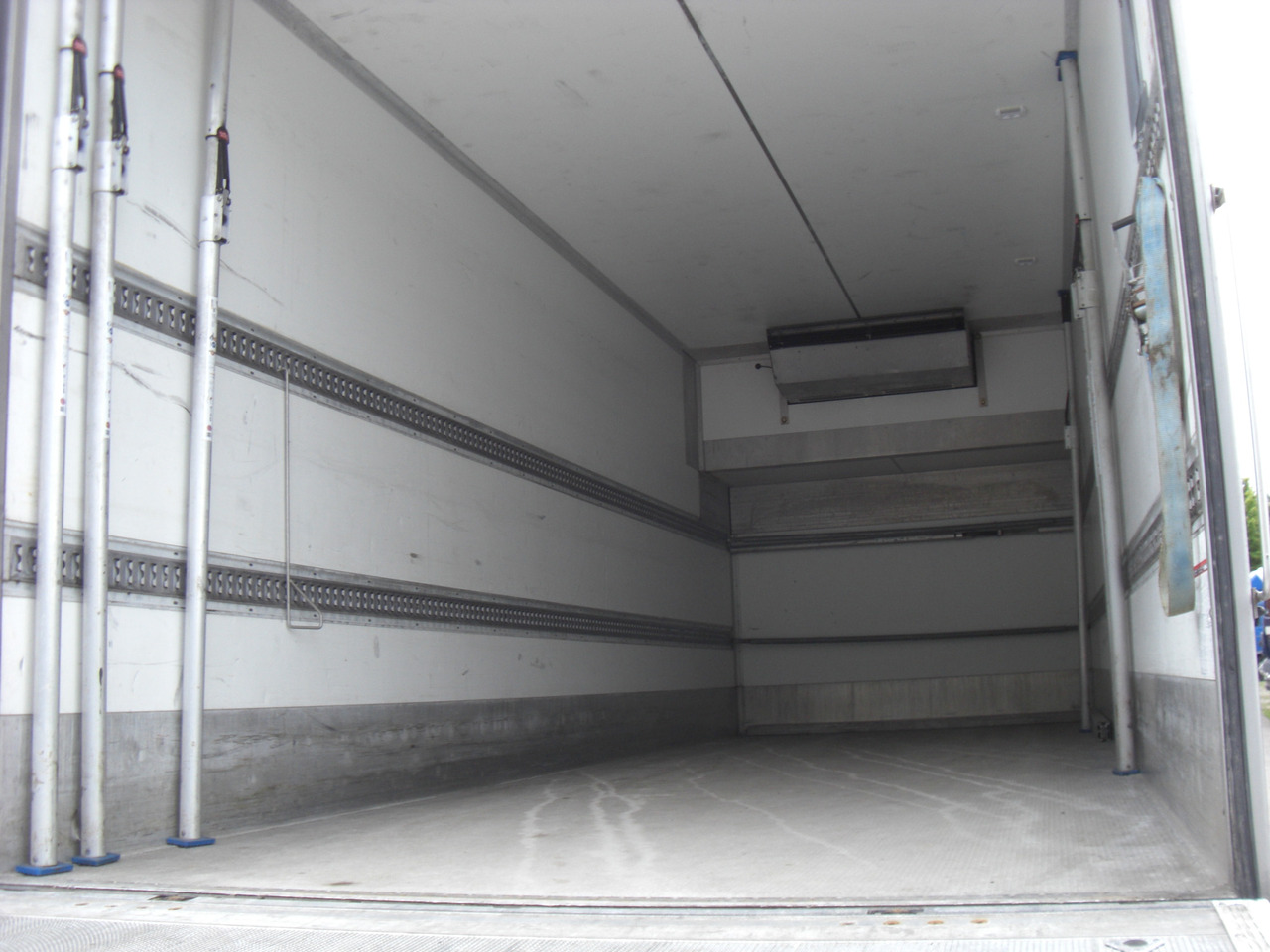 DAF XF480 FAR - Refrigerator truck: picture 5 DAF XF480 FAR - Refrigerator truck: picture 5