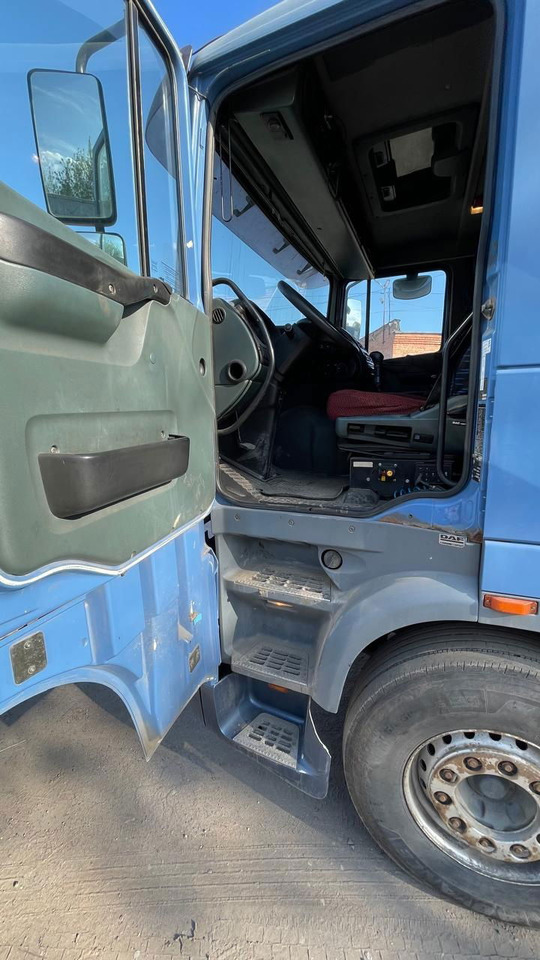 DAF XF 95.430 Tractor unit - Tractor unit: picture 2 DAF XF 95.430 Tractor unit - Tractor unit: picture 2