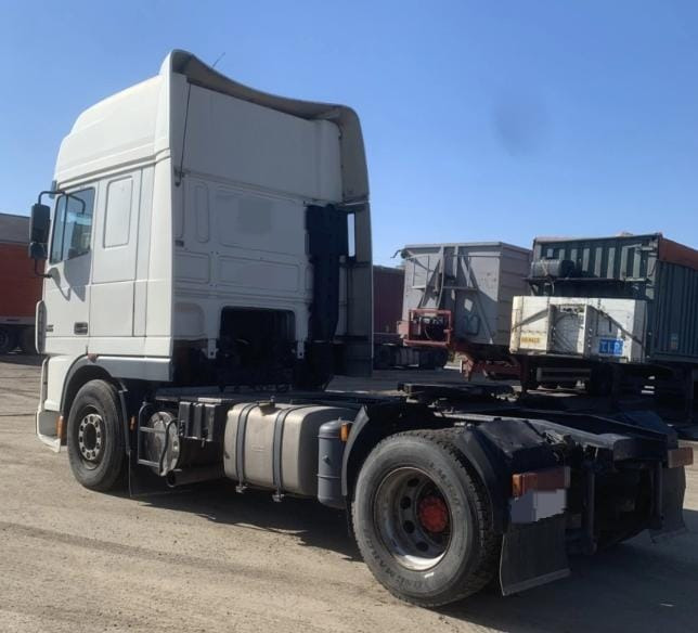 DAF XF 95 - Tractor unit: picture 3 DAF XF 95 - Tractor unit: picture 3