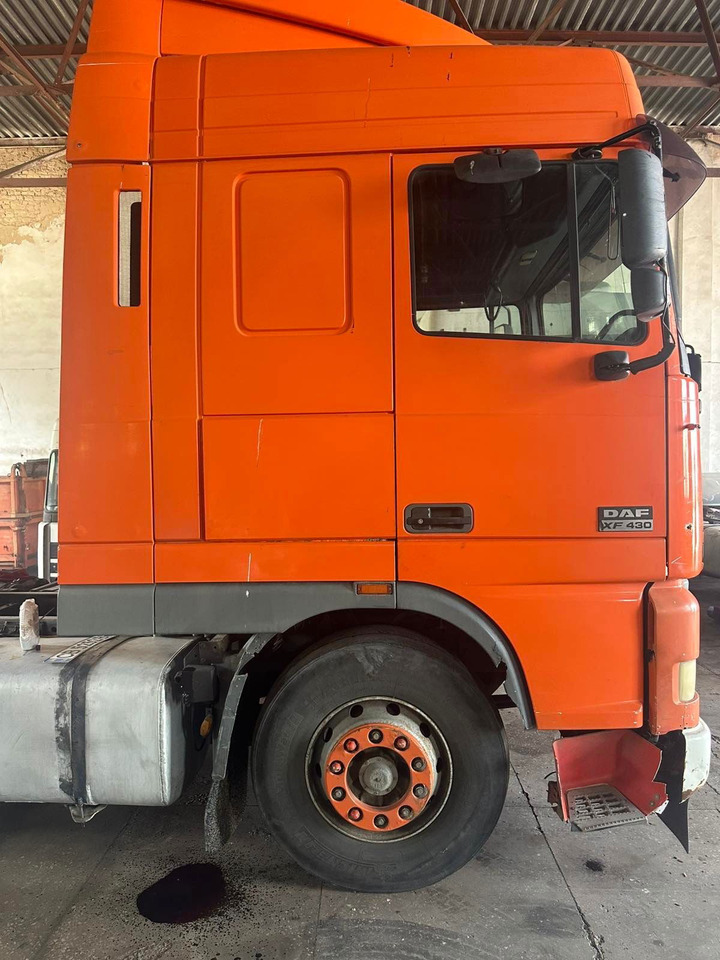 DAF XF 95 Tractor unit - Tractor unit: picture 3 DAF XF 95 Tractor unit - Tractor unit: picture 3