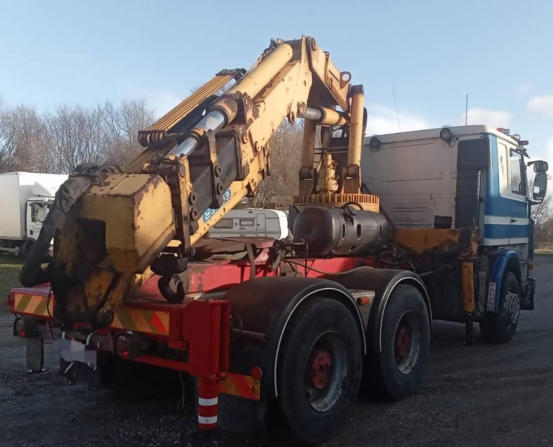 Tractor unit Scania R143-450 V8 Tractor unit with crane: picture 7