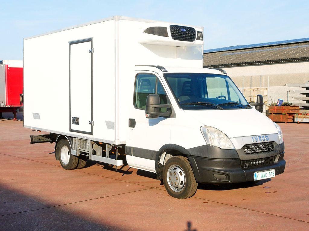 Iveco 35C13 DAILY KUHLKOFFER 4.4m CARIER PULSOR 600 MT - Refrigerated van: picture 2 Iveco 35C13 DAILY KUHLKOFFER 4.4m CARIER PULSOR 600 MT - Refrigerated van: picture 2