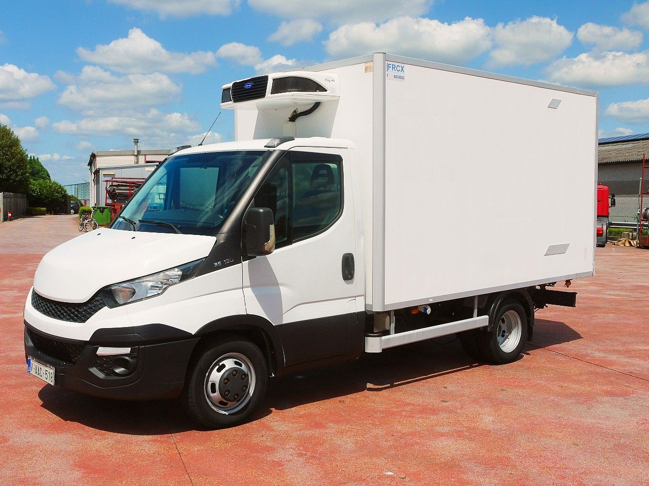Iveco 35C13 DAILY KUHLKOFFER CARRIER PULSOR 400 AIRCO - Refrigerated van: picture 4 Iveco 35C13 DAILY KUHLKOFFER CARRIER PULSOR 400 AIRCO - Refrigerated van: picture 4