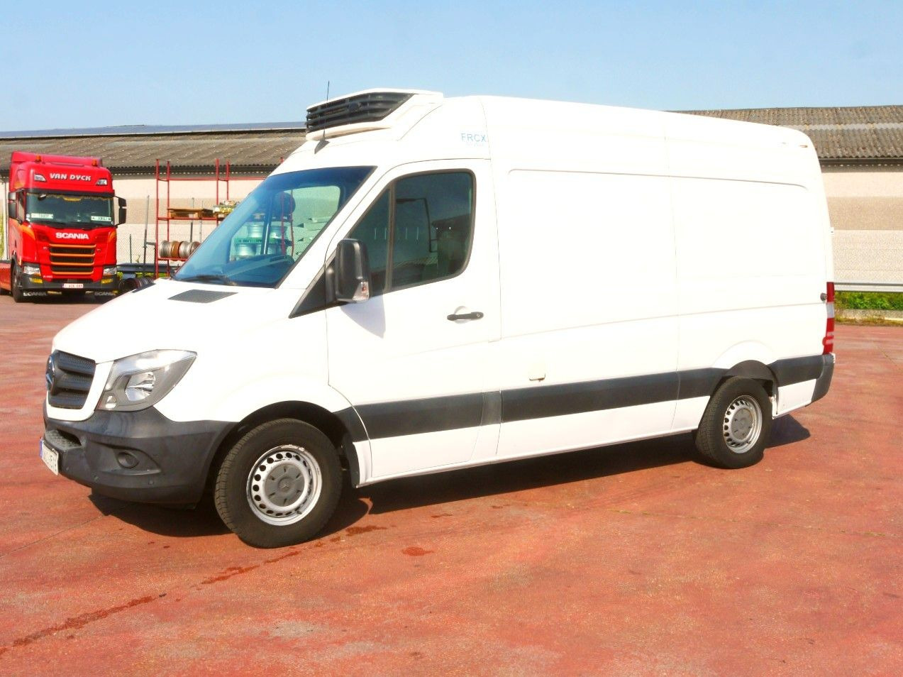 Mercedes-Benz 313 SPRINTER KUHLKASTENWAGEN CARRIER XARIOS -20C - Refrigerated van: picture 4 Mercedes-Benz 313 SPRINTER KUHLKASTENWAGEN CARRIER XARIOS -20C - Refrigerated van: picture 4