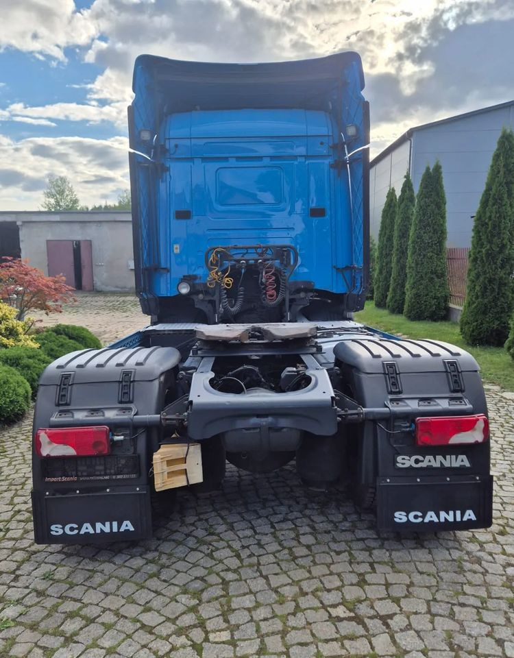 Scania R410 - Tractor unit: picture 5 Scania R410 - Tractor unit: picture 5