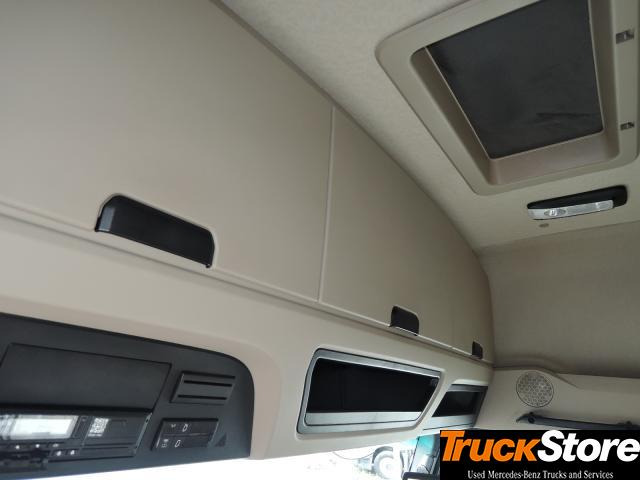 Tractor unit Mercedes-Benz Actros 1845 LS: picture 10