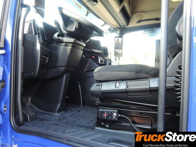 Tractor unit Mercedes-Benz Actros 1845 LS: picture 6