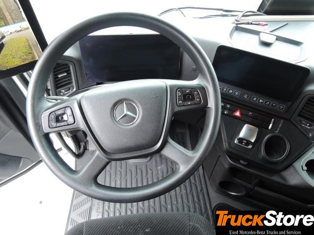 Tractor unit Mercedes-Benz Actros 1845 LS nRL: picture 7 Tractor unit Mercedes-Benz Actros 1845 LS nRL: picture 7