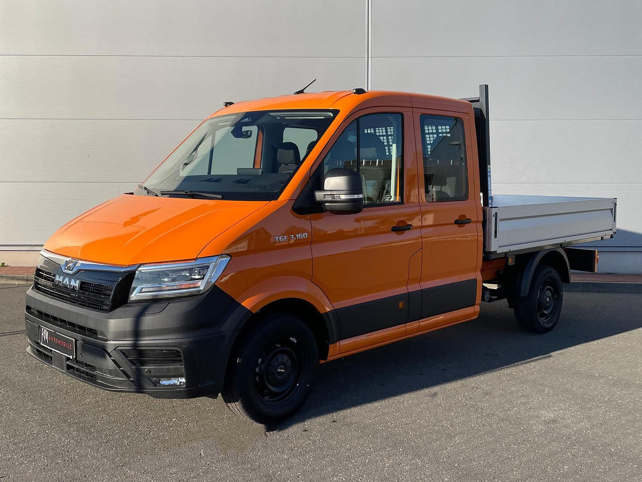 MAN TGE 3.160 Pritsche DOKA MR HECK AHK 3.5t ACC NAV - Flatbed van, Combi van: picture 1 MAN TGE 3.160 Pritsche DOKA MR HECK AHK 3.5t ACC NAV - Flatbed van, Combi van: picture 1