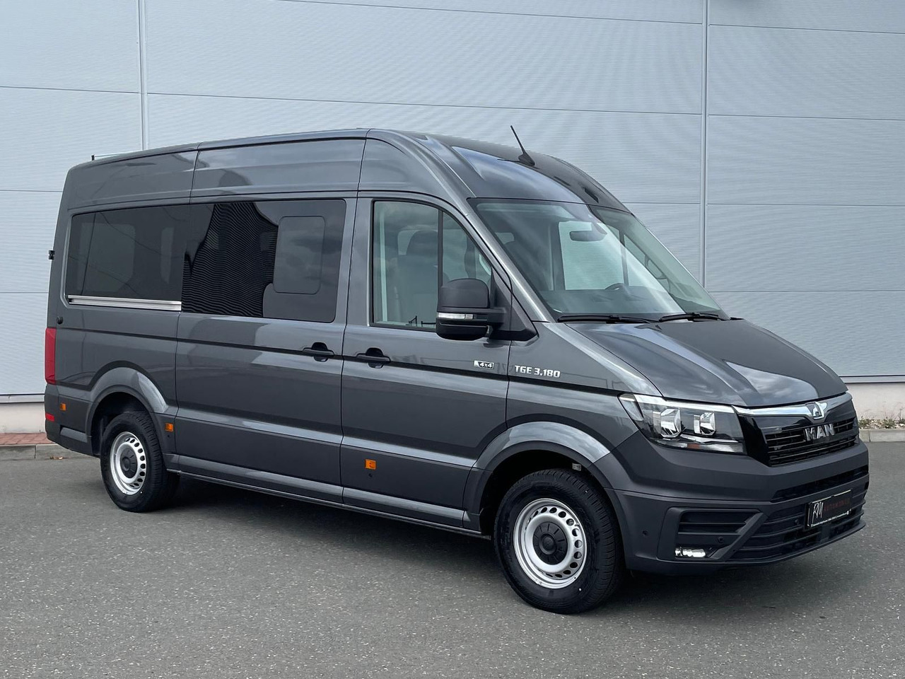 MAN TGE 3.180 Kombi L3H2 4x4 TEMPOMAT KAMERA 8-SITZE - Minibus, Passenger van: picture 2 MAN TGE 3.180 Kombi L3H2 4x4 TEMPOMAT KAMERA 8-SITZE - Minibus, Passenger van: picture 2