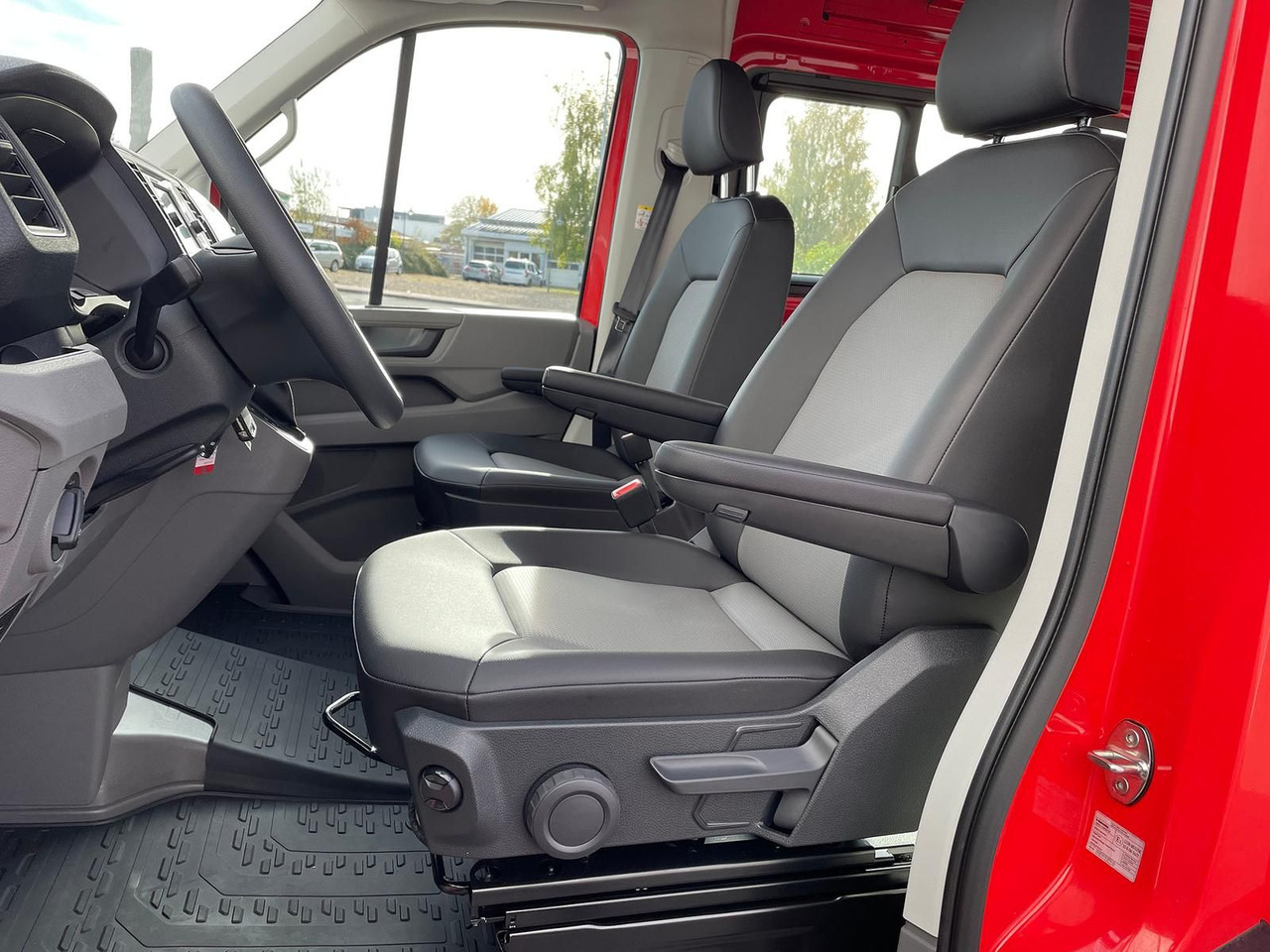 Passenger van MAN TGE 3.180 L3H3 4x4 FEUERWEHR LED TEMPOMAT: picture 12